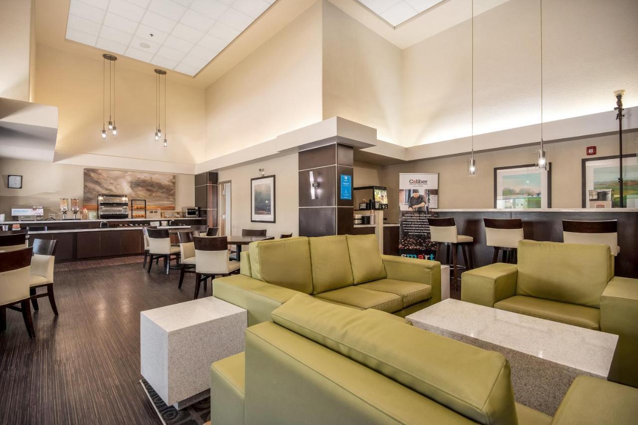 Homesuites By D3H Regina Ngoại thất bức ảnh
