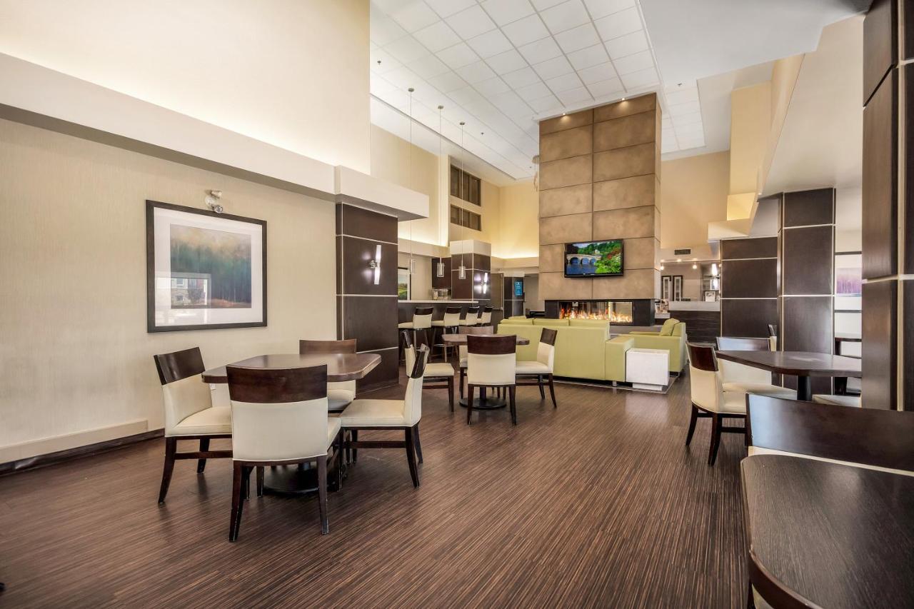Homesuites By D3H Regina Ngoại thất bức ảnh