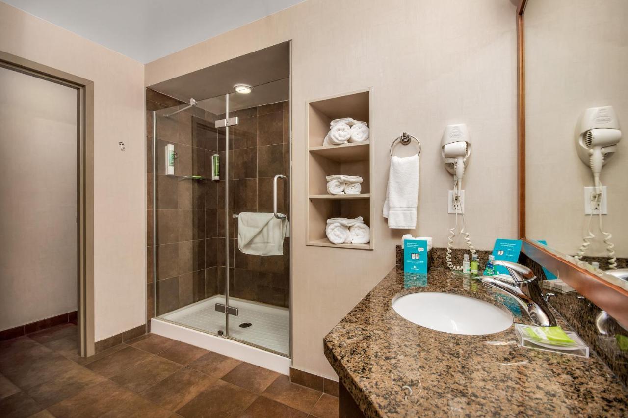 Homesuites By D3H Regina Ngoại thất bức ảnh